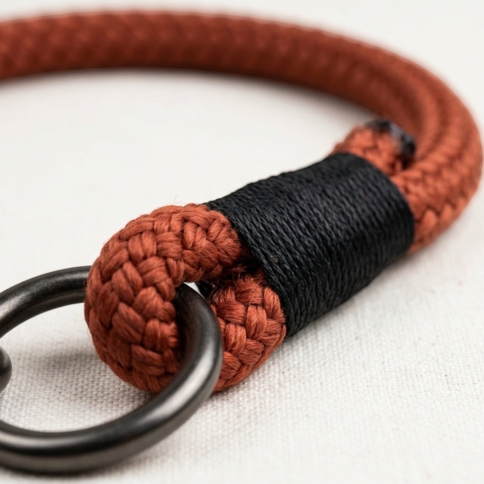 Yean Braided Rope Slip Dog Collar 45 cm Rust - Detail view